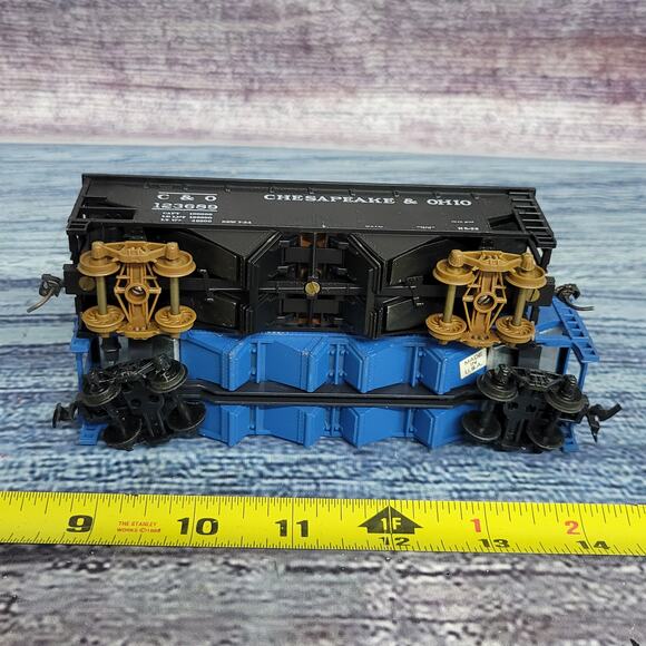 Vintage H.O scale BM & CO 2&4 bottom hopper train car black and blue - Picture 11 of 11
